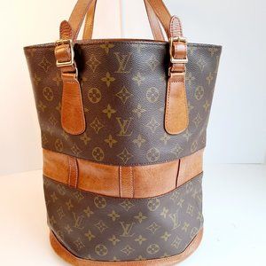 Louis Vuitton Marais Bucket GM Monogram USA